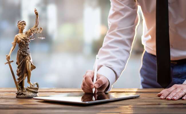 Дигитализацията намали времето за разглеждане на заповедни дела с 65%